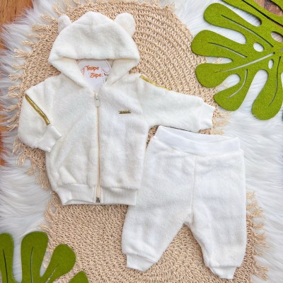 Conj. Jaqueta com Listras Douradas e Calça de Pelinho - Off White